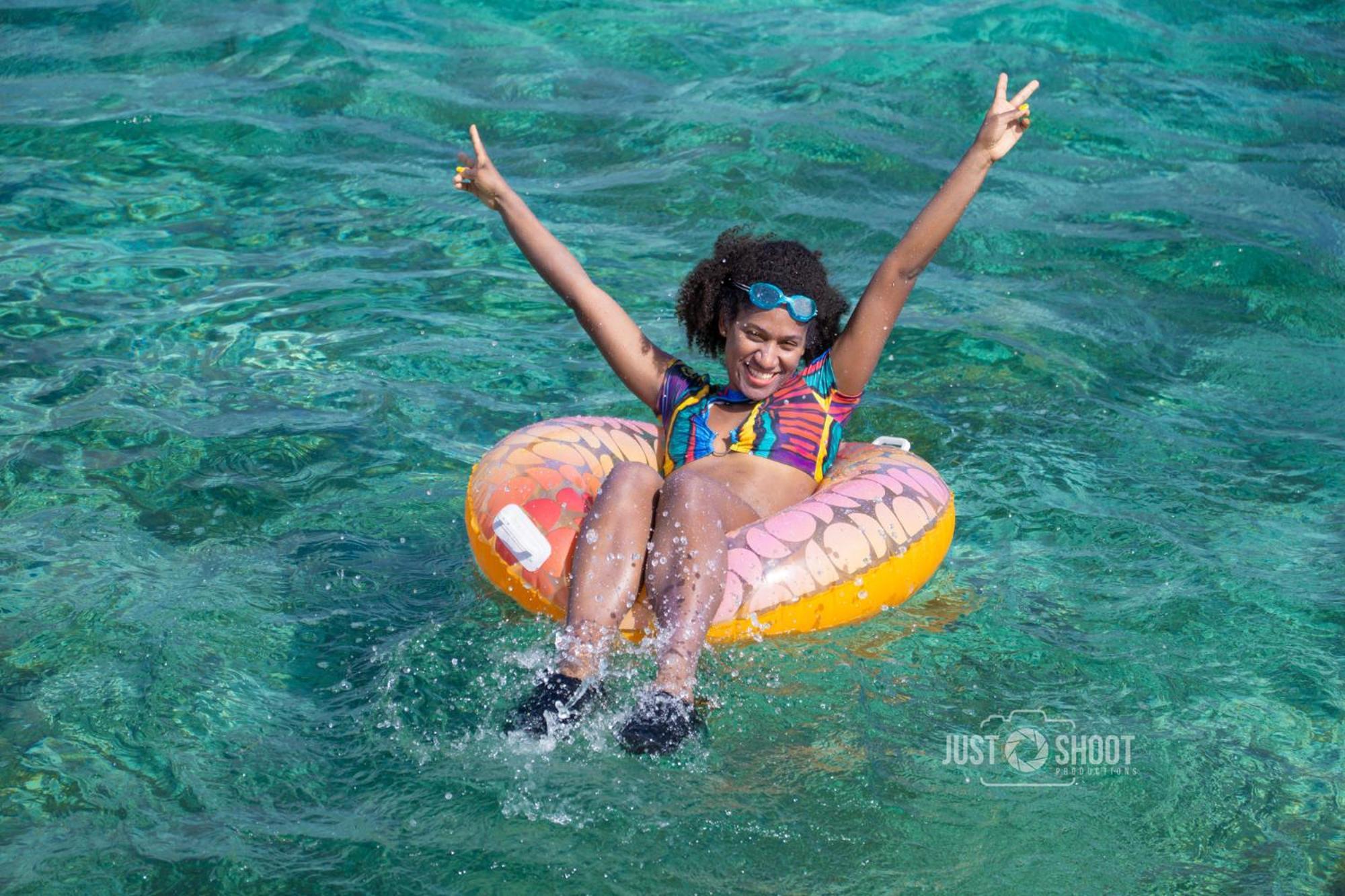 King Lewey'S Island Resort Placencia Екстериор снимка